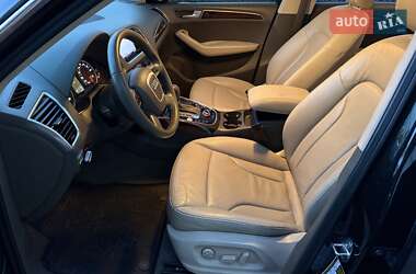 Внедорожник / Кроссовер Audi Q5 2011 в 