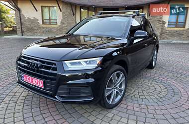 Внедорожник / Кроссовер Audi Q5 2019 в 