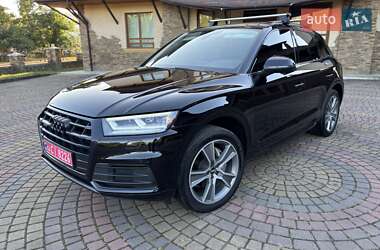 Внедорожник / Кроссовер Audi Q5 2019 в 
