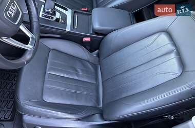 Внедорожник / Кроссовер Audi Q5 2019 в 