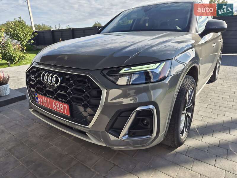 Внедорожник / Кроссовер Audi Q5 2022 в Дрогобыче