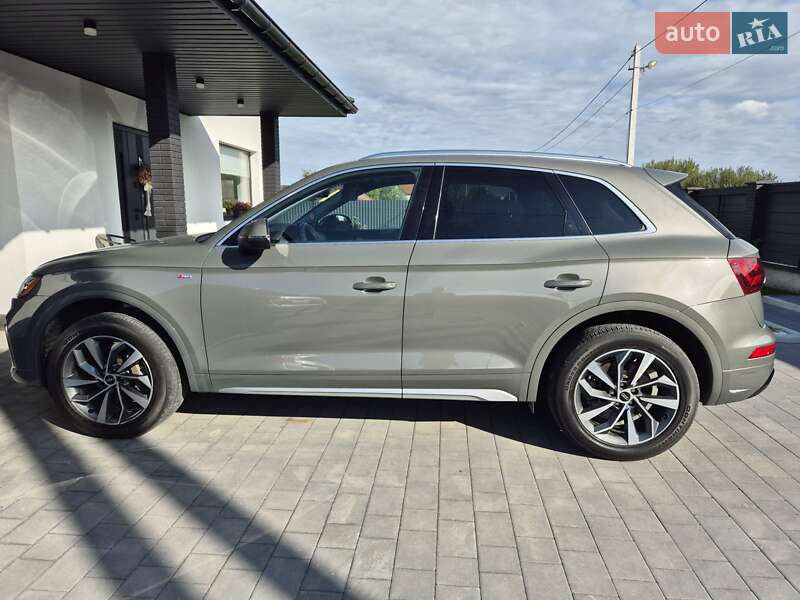 Внедорожник / Кроссовер Audi Q5 2022 в Дрогобыче