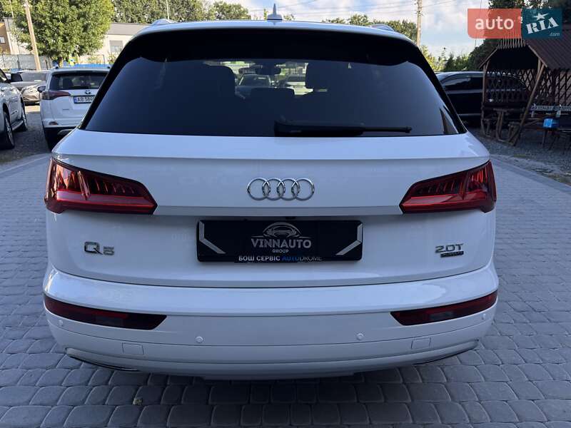 Позашляховик / Кросовер Audi Q5 2018 в Вінниці