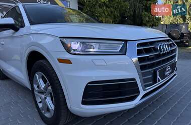 Внедорожник / Кроссовер Audi Q5 2018 в 