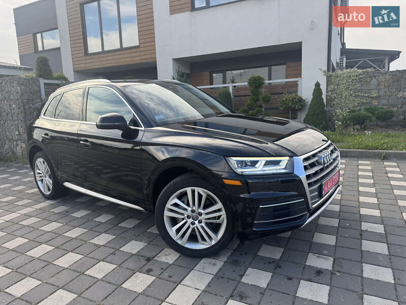 Внедорожник / Кроссовер Audi Q5 2018 в Стрые