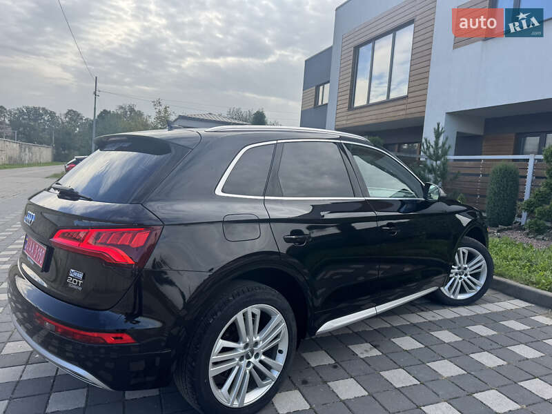 Внедорожник / Кроссовер Audi Q5 2018 в Стрые