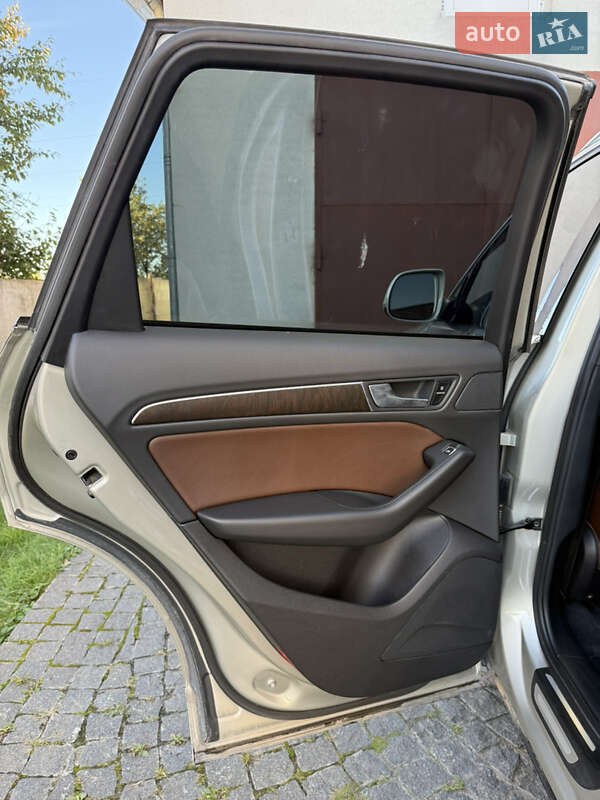 Внедорожник / Кроссовер Audi Q5 2016 в Тернополе