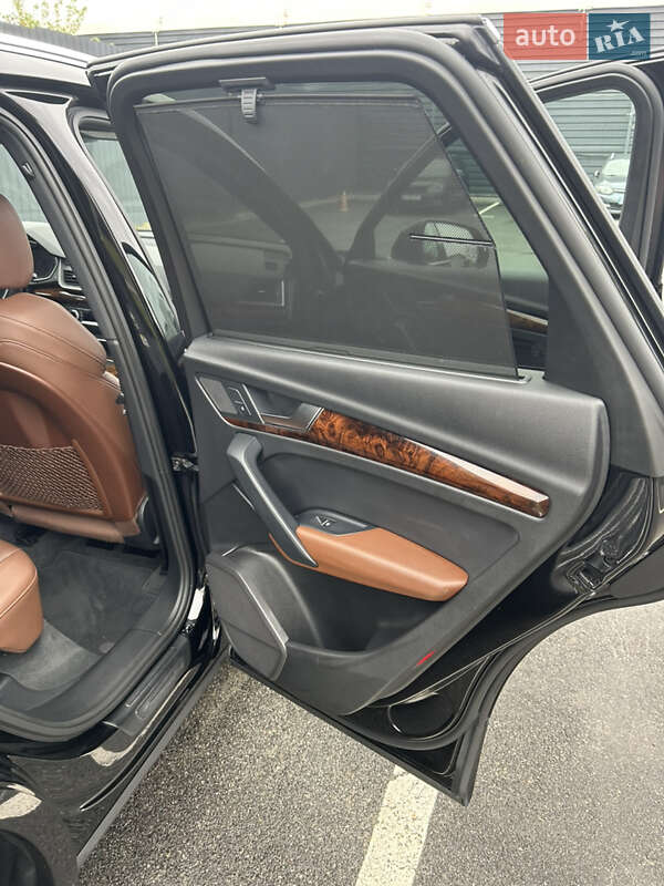 Позашляховик / Кросовер Audi Q5 2017 в Києві