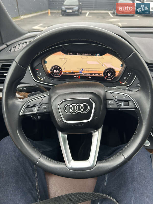 Позашляховик / Кросовер Audi Q5 2017 в Києві