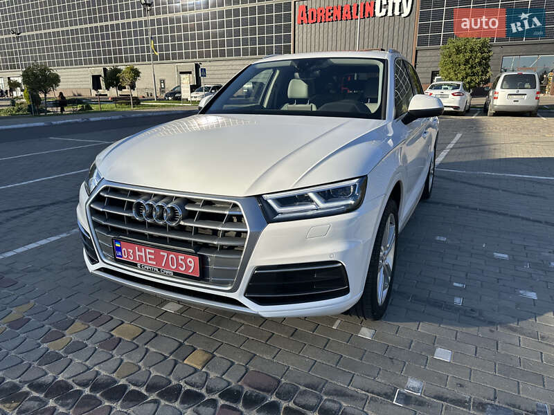 Внедорожник / Кроссовер Audi Q5 2018 в Луцке фото 2 Внедорожник / Кроссовер Audi Q5 2018 в Луцке