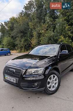 Внедорожник / Кроссовер Audi Q5 2011 в 