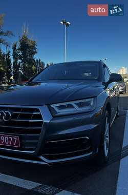 Внедорожник / Кроссовер Audi Q5 2019 в 