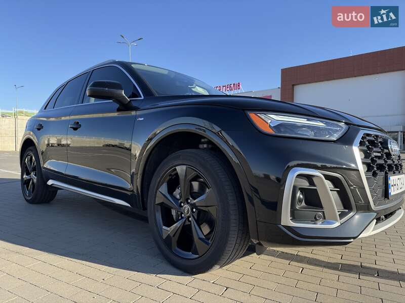 Внедорожник / Кроссовер Audi Q5 2022 в Одессе