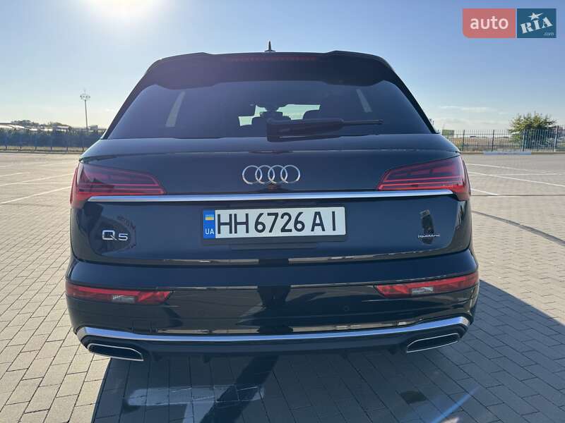 Внедорожник / Кроссовер Audi Q5 2022 в Одессе