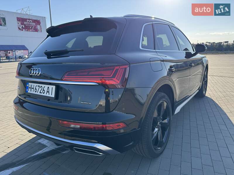 Внедорожник / Кроссовер Audi Q5 2022 в Одессе