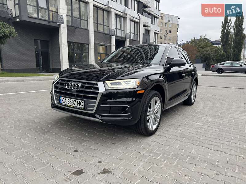 Внедорожник / Кроссовер Audi Q5 2018 в Киеве
