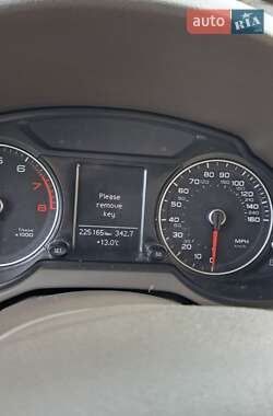 Позашляховик / Кросовер Audi Q5 2013 в 