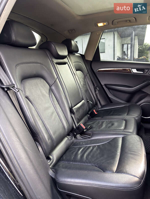 Внедорожник / Кроссовер Audi Q5 2012 в Луцке