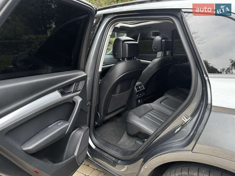 Позашляховик / Кросовер Audi Q5 2018 в Києві
