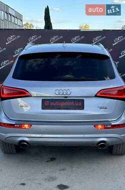 Внедорожник / Кроссовер Audi Q5 2016 в 