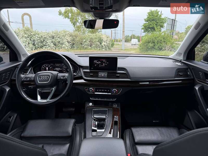 Внедорожник / Кроссовер Audi Q5 2019 в Кривом Роге