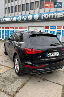 Позашляховик / Кросовер Audi Q5 2013 в 