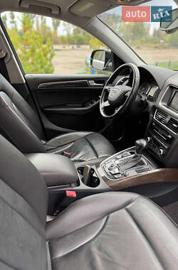 Позашляховик / Кросовер Audi Q5 2013 в 