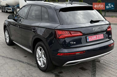 Позашляховик / Кросовер Audi Q5 2017 в 
