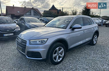 Позашляховик / Кросовер Audi Q5 2017 в 