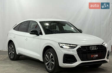Внедорожник / Кроссовер Audi Q5 2021 в 