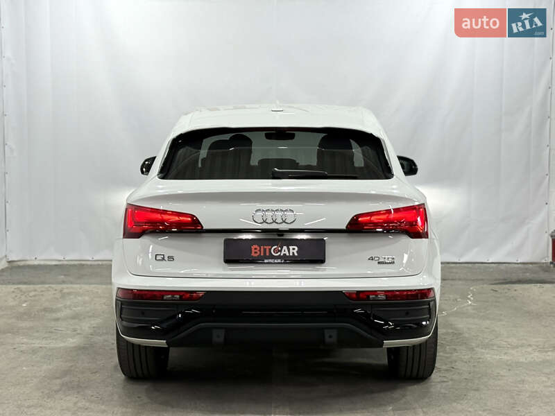 Внедорожник / Кроссовер Audi Q5 2021 в Одессе