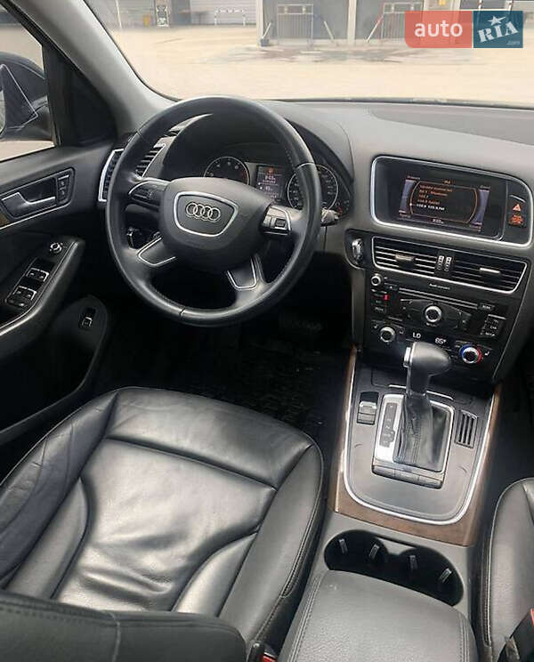 Внедорожник / Кроссовер Audi Q5 2014 в Тернополе