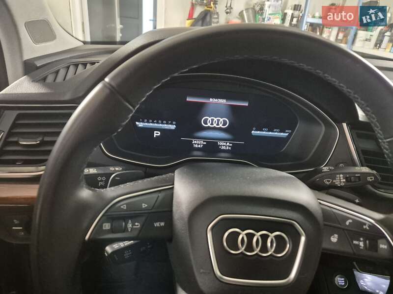 Внедорожник / Кроссовер Audi Q5 2022 в Дрогобыче