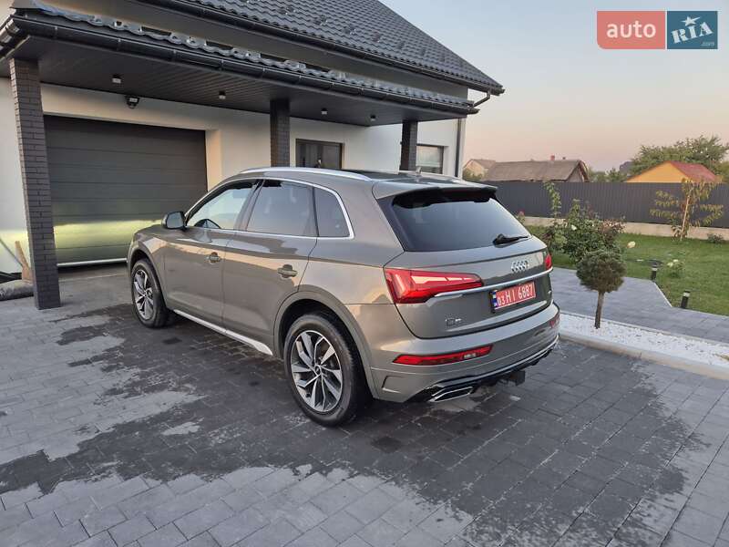 Внедорожник / Кроссовер Audi Q5 2022 в Дрогобыче