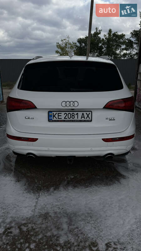 Внедорожник / Кроссовер Audi Q5 2012 в Соленом
