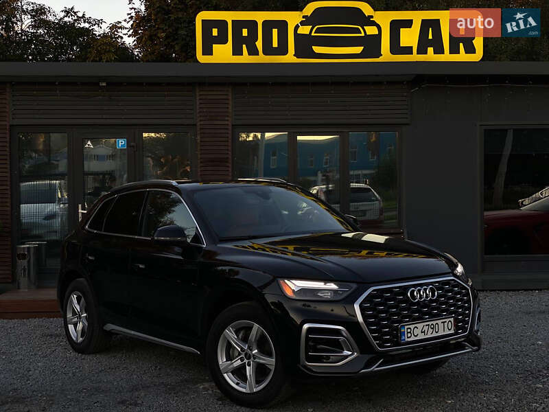 Позашляховик / Кросовер Audi Q5 2021 в Львові