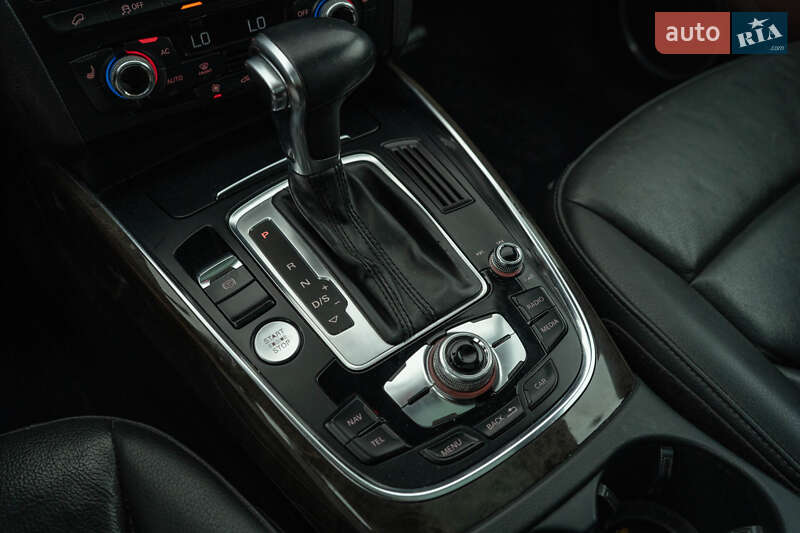 Позашляховик / Кросовер Audi Q5 2012 в Чернівцях