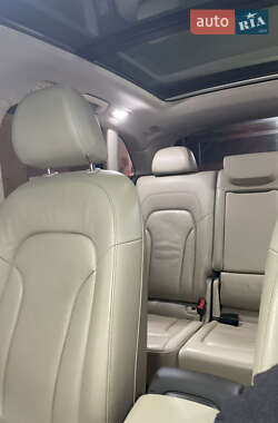 Внедорожник / Кроссовер Audi Q5 2012 в 