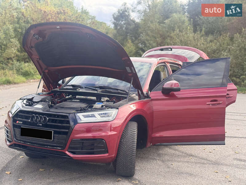 Внедорожник / Кроссовер Audi Q5 2018 в Львове