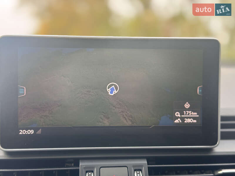 Внедорожник / Кроссовер Audi Q5 2018 в Львове