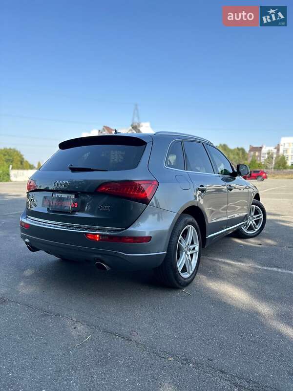 Внедорожник / Кроссовер Audi Q5 2015 в Белогородке