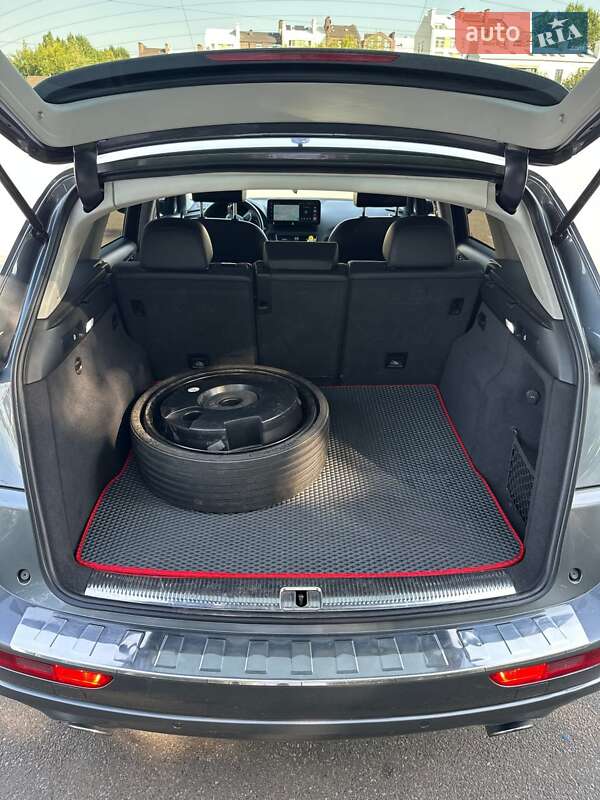 Внедорожник / Кроссовер Audi Q5 2015 в Белогородке