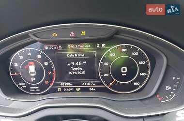 Внедорожник / Кроссовер Audi Q5 2019 в 