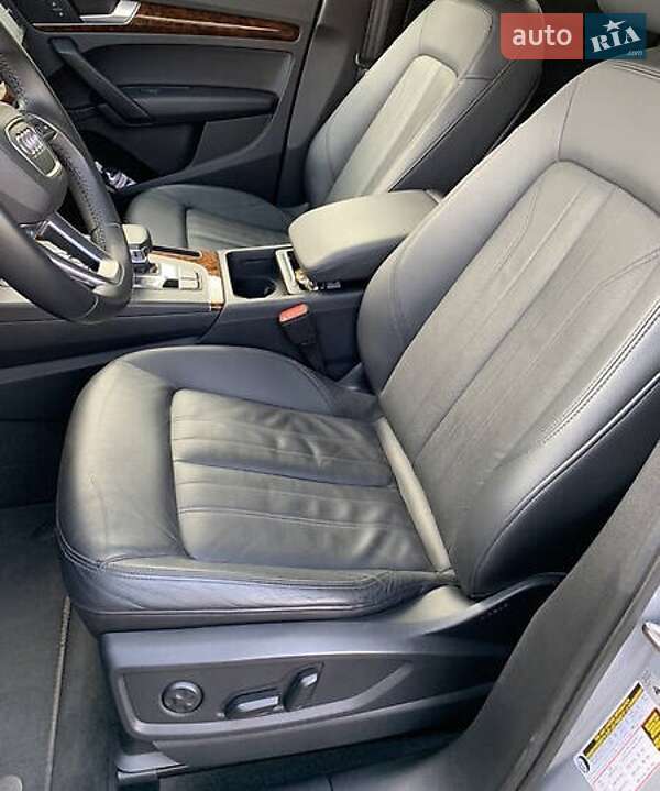 Внедорожник / Кроссовер Audi Q5 2018 в Львове