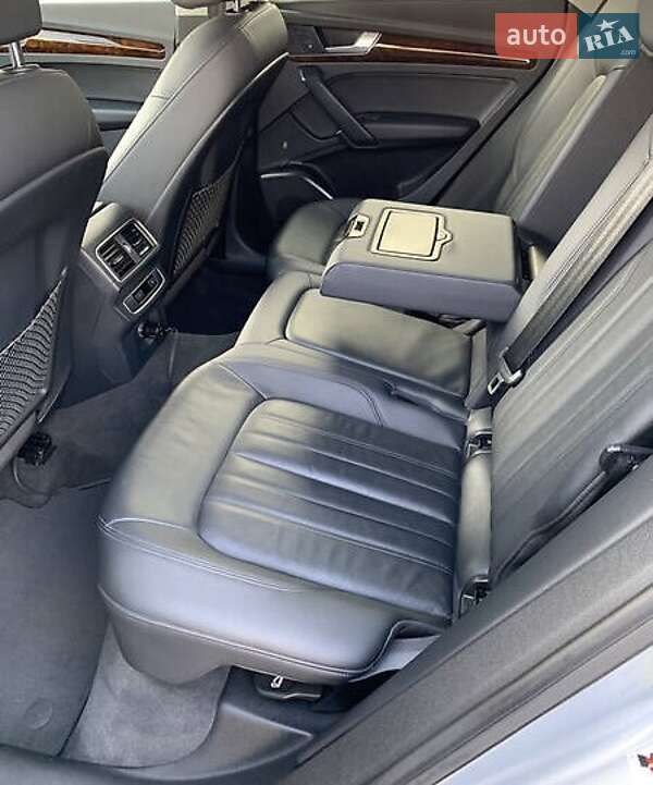 Внедорожник / Кроссовер Audi Q5 2018 в Львове