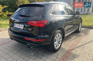 Внедорожник / Кроссовер Audi Q5 2012 в 