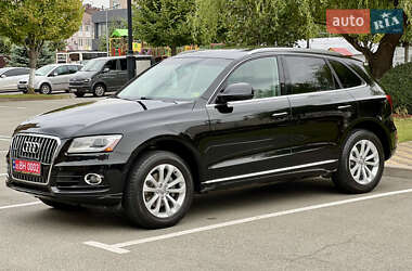 Внедорожник / Кроссовер Audi Q5 2015 в 