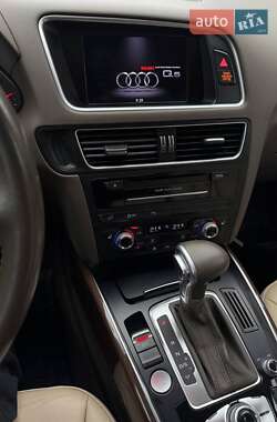 Внедорожник / Кроссовер Audi Q5 2015 в 