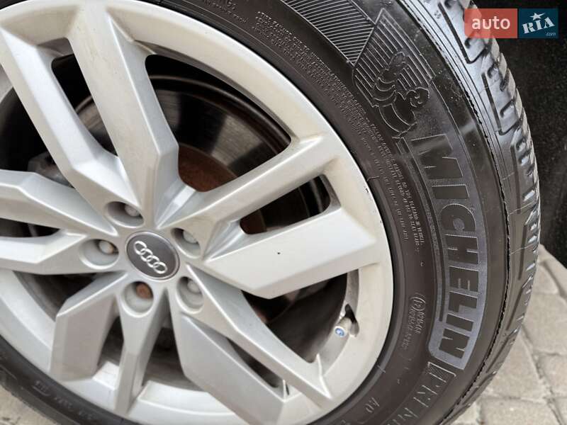 Внедорожник / Кроссовер Audi Q5 2018 в Львове фото 40 Внедорожник / Кроссовер Audi Q5 2018 в Львове
