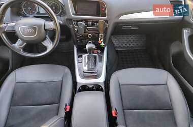 Внедорожник / Кроссовер Audi Q5 2016 в 